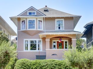 1153 17th Ave E #2, Seattle, WA 98112