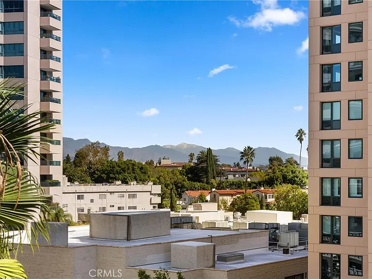10535 Wilshire #912 — Photo 12