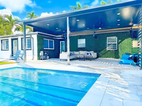 1008 Moffett St, Hallandale, FL 33009