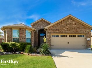 2609 Sunburst Dr, Red Oak, TX 75154