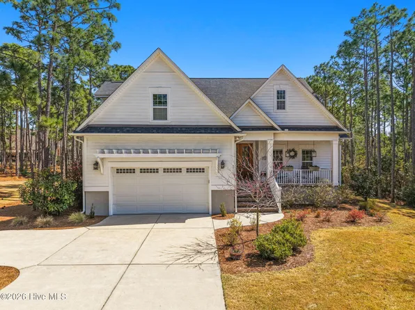2712 Shady Pine Circle, Southport, NC 28461