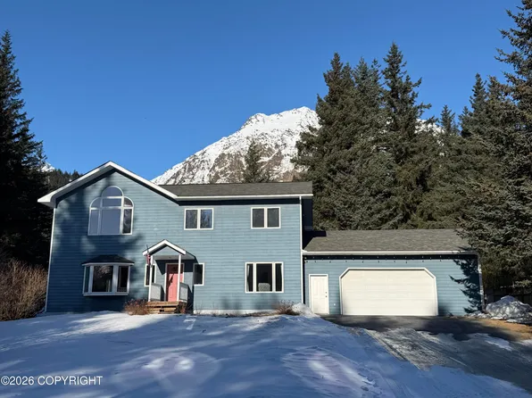 218 N Star Cir, Seward, AK 99664