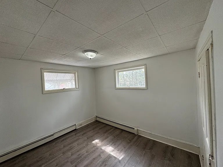 1369 Penn Ave #B — Photo 11