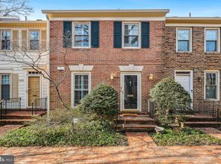 10922 Wickshire Way #D-6, Rockville, MD 20852