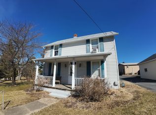 151 E Lee St, Broadway, VA 22815