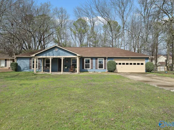 1055 Teenajo Dr SE, Huntsville, AL 35803