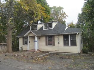 64 S Central Ave, Nanuet, NY 10954