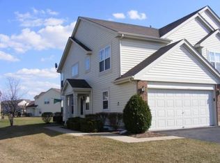 479 Heather Ct, Lindenhurst, IL 60046