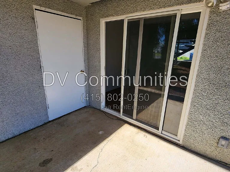 101 N 10th St #13 — Photo 26