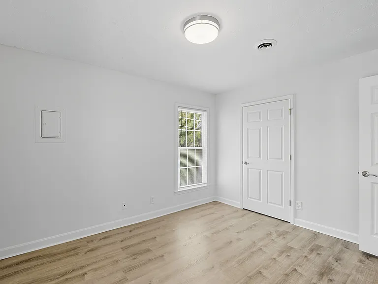 Covington Place — Photo 21