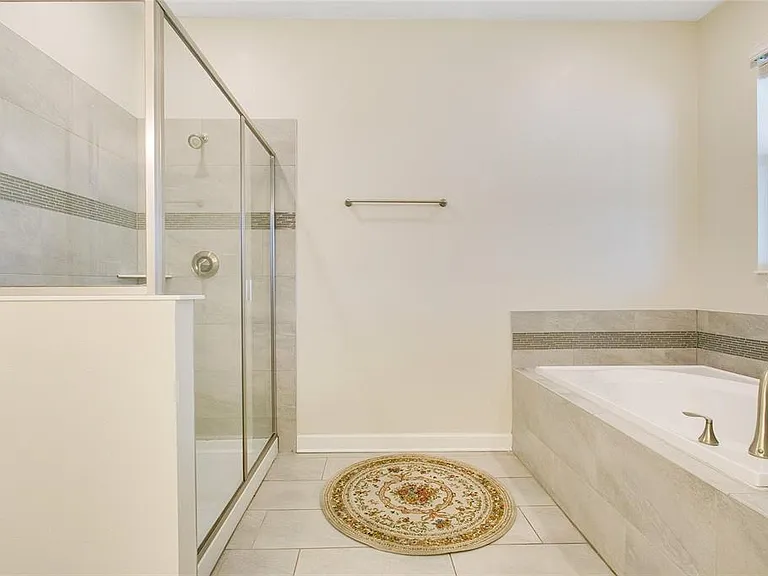 8800 Interlocking Ct — Photo 11