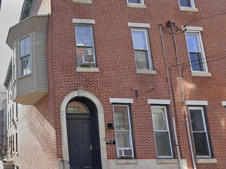717 N 16th St #3 — Photo 1