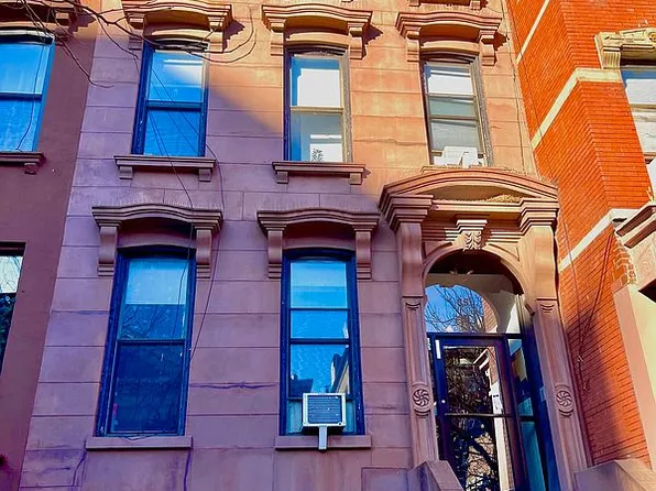 89 Hanson Pl, Brooklyn, NY 11217