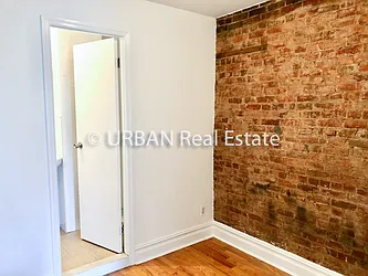 Rented by Urban Real Estate Inc