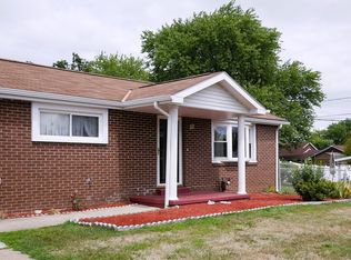 1005 Locust Dr, Monaca, PA 15061