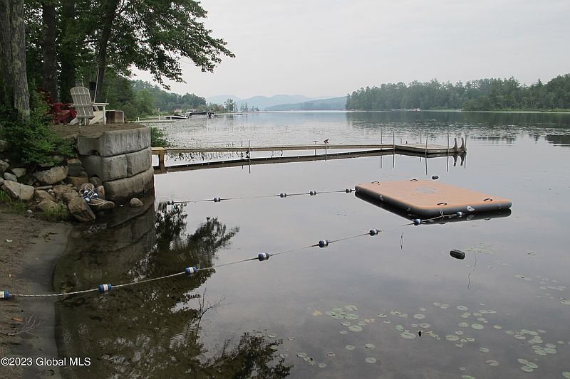 3rd image of 69 Palisades Road