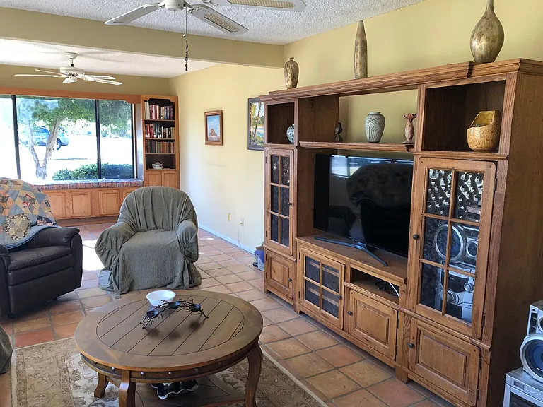 15 Leisure World — Photo 11