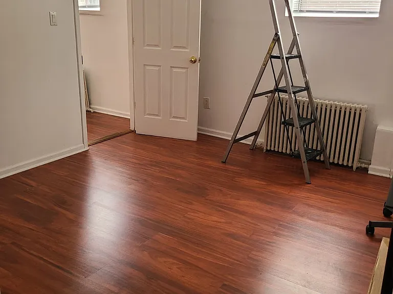 708 Avenue Y — Photo 14