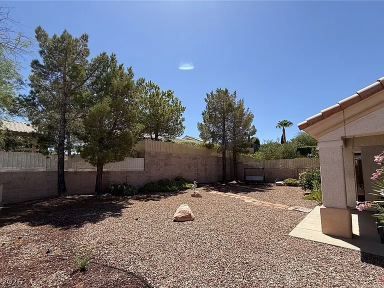 10905 Mill Cove Ave — Photo 22