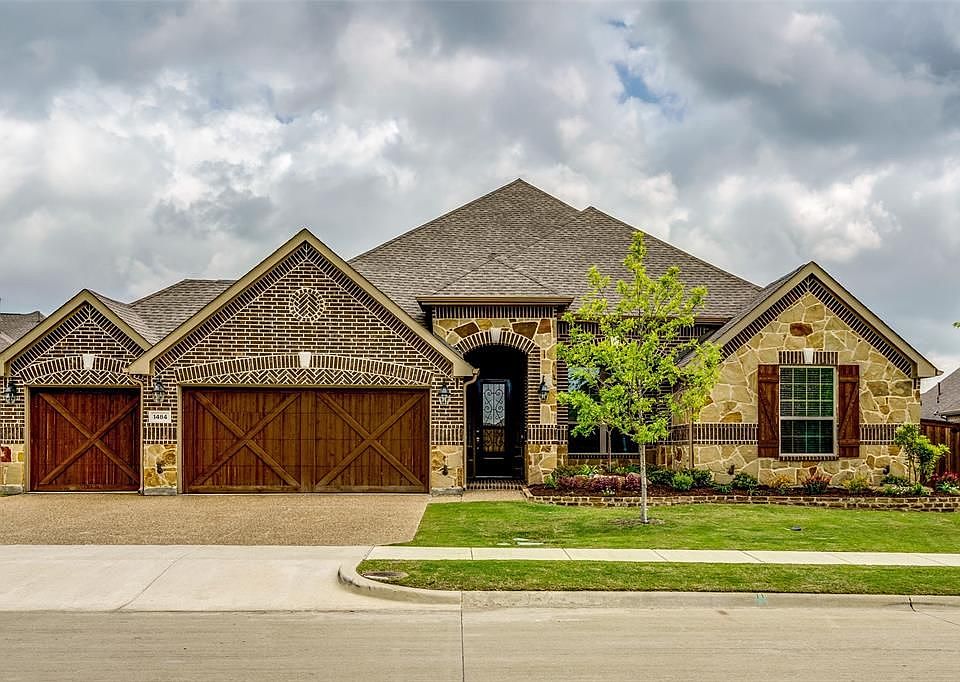 1st image of 1484 Corrara Dr