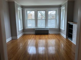 4021 W Barry Ave #2, Chicago, IL 60641