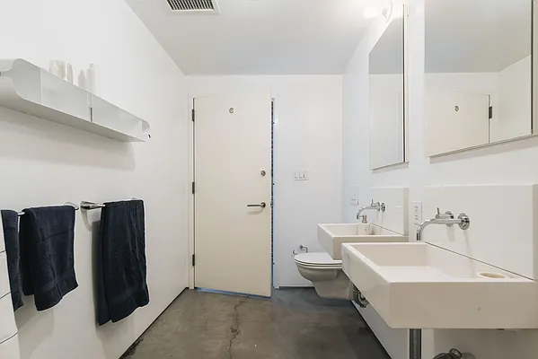 Sold by Kretz Family Real Estate | media 20