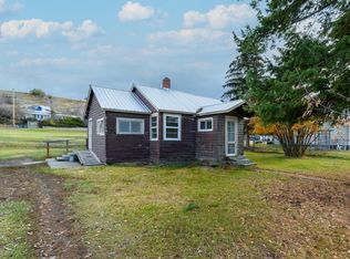 506 6th Ave E, Eureka, MT 59917