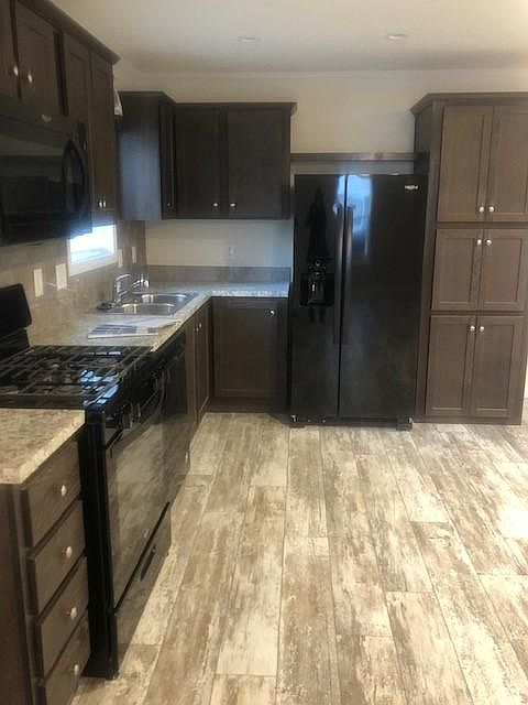 1st image of 6071 University Ave