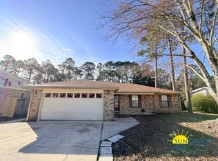412 W Pine St, Mary Esther, FL 32569