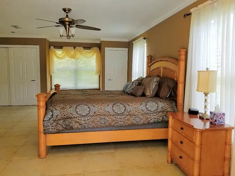 8280 Ibis St #1 — Photo 11