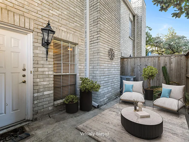 4001 Tanglewilde St #1402 — Photo 4