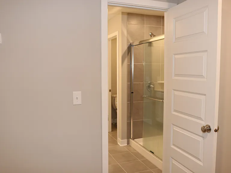 2704 Grassy Branch Dr — Photo 16