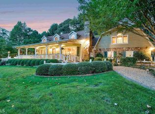 744 Hicks Rd, Toccoa, GA 30577