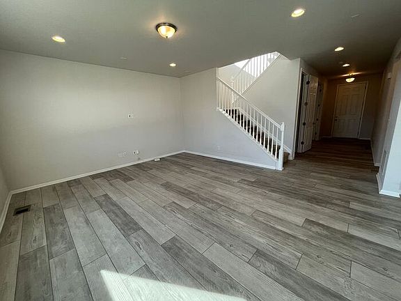 5th image of 1879 Paley Dr