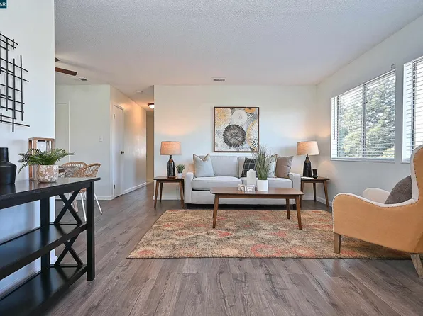 1387 Del Rio Cir Unit D, Concord, CA 94518