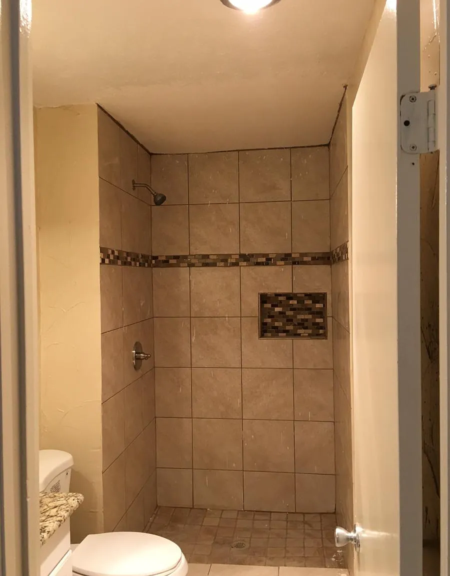 3 bed, 1607 sqft, $2,350 — Photo 3