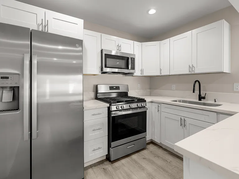 5529 Dorothy Dr — Photo 13