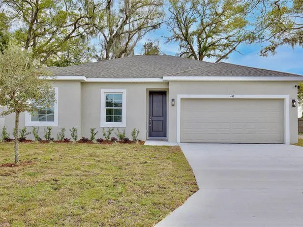 441 Cierra Oaks Cir, Lady Lake, FL 32159