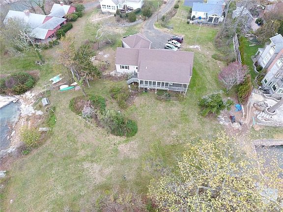 2nd image of 22 Rockland Park
