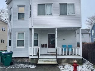 8 Lexington Ter, Lynn, MA 01902