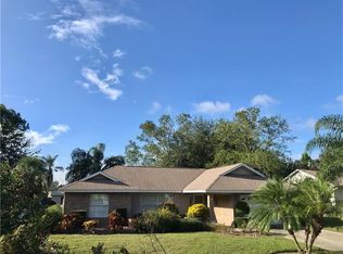 2626 Gables Dr, Eustis, FL 32726