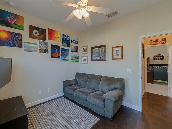 4th image of 2341 Crosston Cir