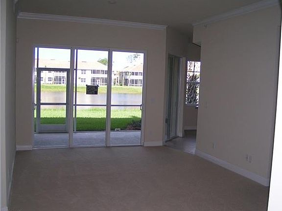 4th image of 14120 Cambridge Dr APT 102