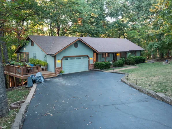 18577 Melrose Woods Dr, Glencoe, MO 63038