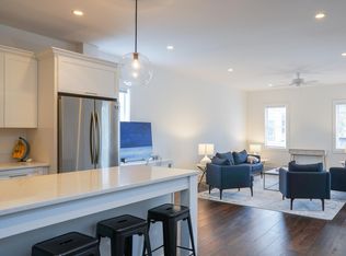 11 Percy St, Charleston, SC 29403