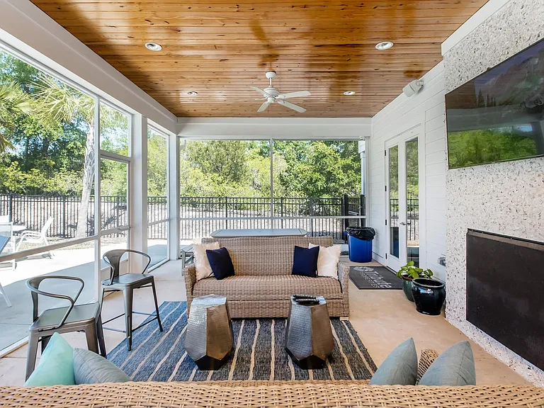 The Townhomes at Beau Rivage — Photo 13