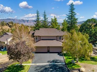 29331 Stallion Springs Dr, Tehachapi, CA 93561