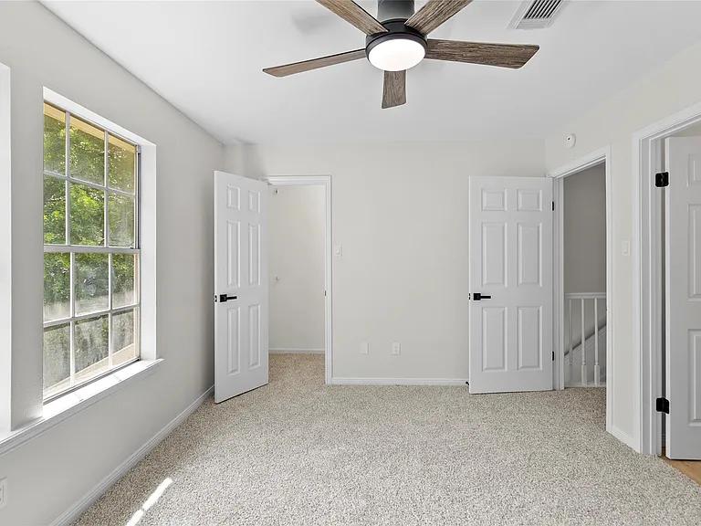 2030 Plantation Dr #F3 — Photo 12
