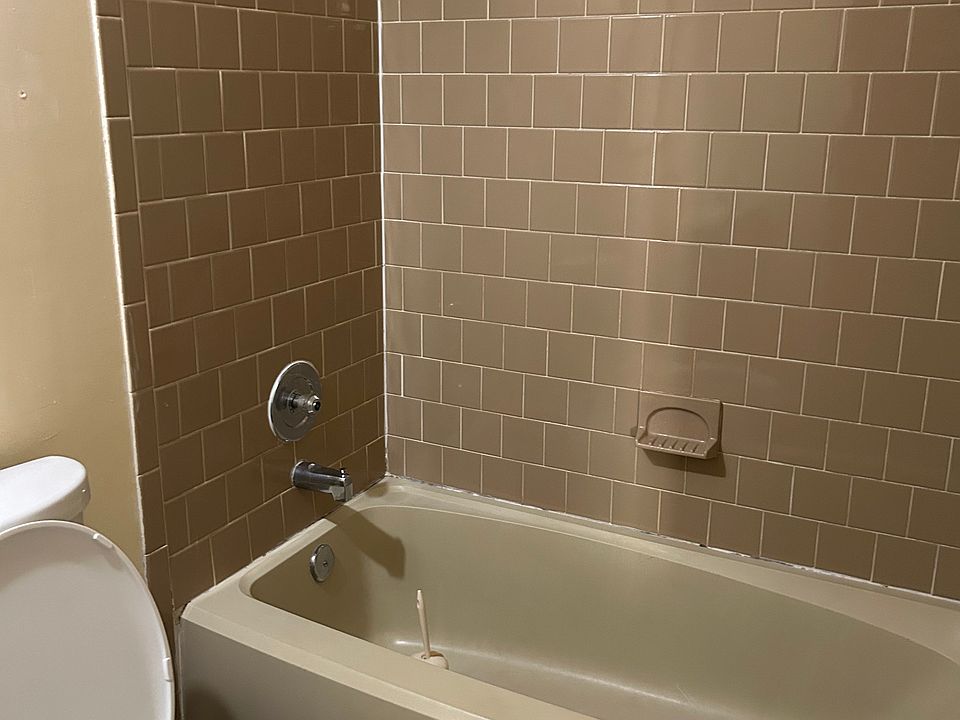 1st image of 4702 Mill Park Cir