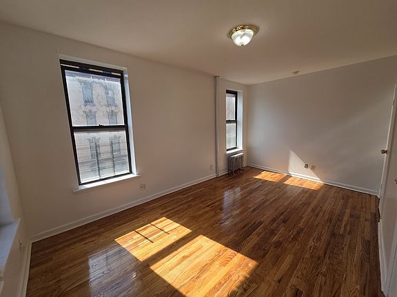 5th image of 101 W 143rd St #11
